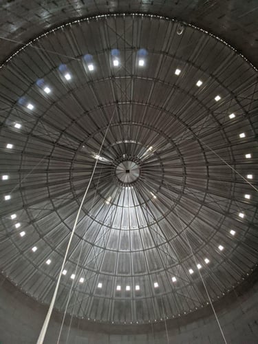 Grain Bin with Cables - 1024